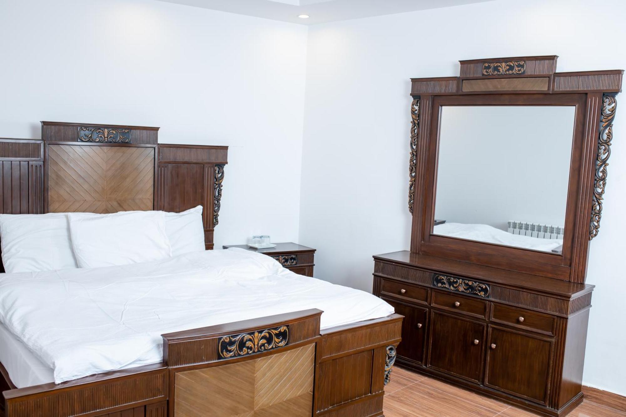 Regal Residency Hotel Rawalpindi Buitenkant foto